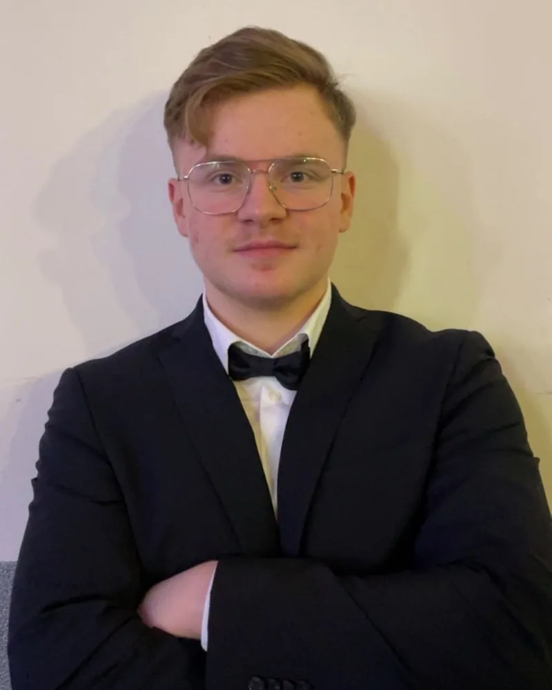 Semih Akcay, Webdesigner aus Neuhausen auf den Fildern